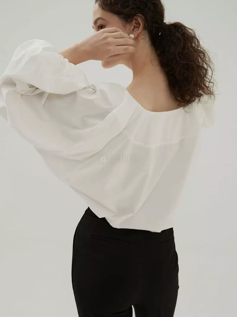 Neroli36 - Korean Women Fashion - #womensfashion - ena Puff Blouse - 4