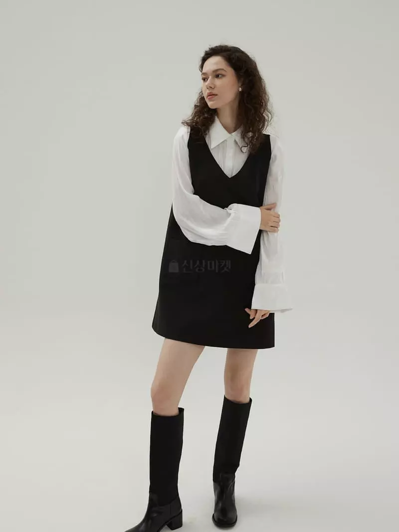 Neroli36 - Korean Women Fashion - #momslook - Lemar Blouse - 3
