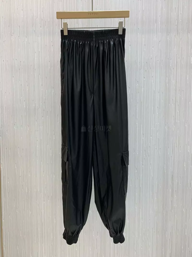 Neroli36 - Korean Women Fashion - #momslook - H Leather Pants - 7