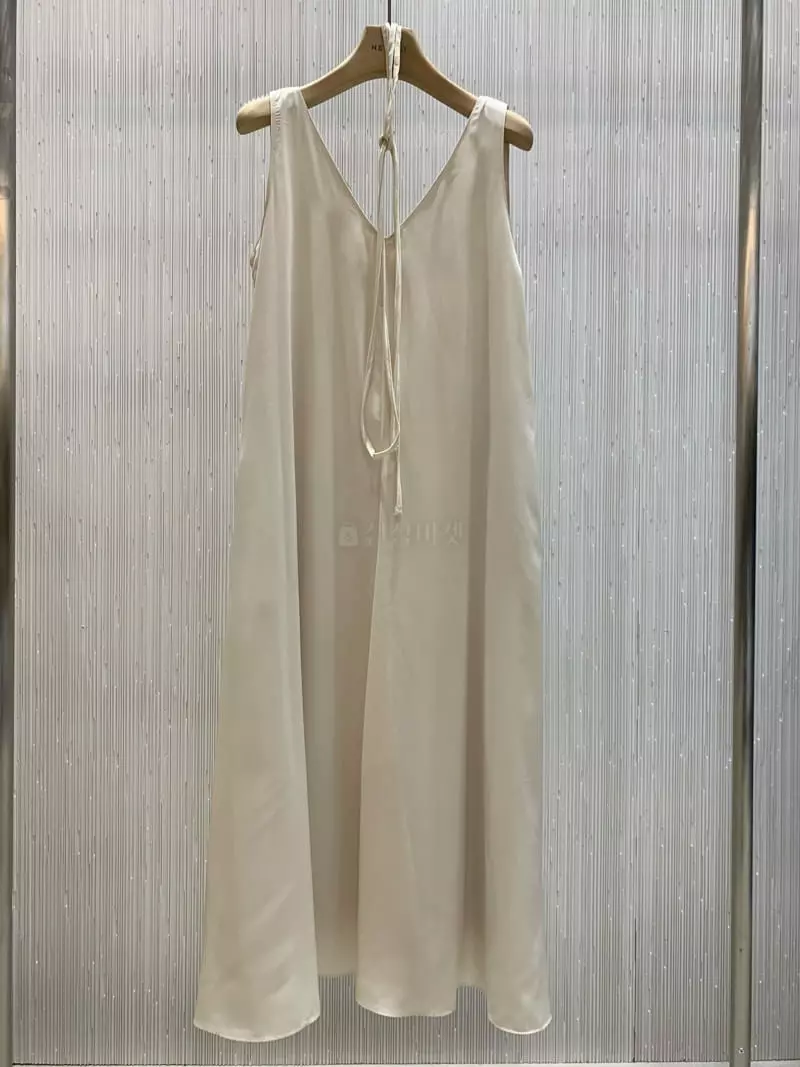 Neroli36 - Korean Women Fashion - #womensfashion - Cube Maxy One-piece - 7