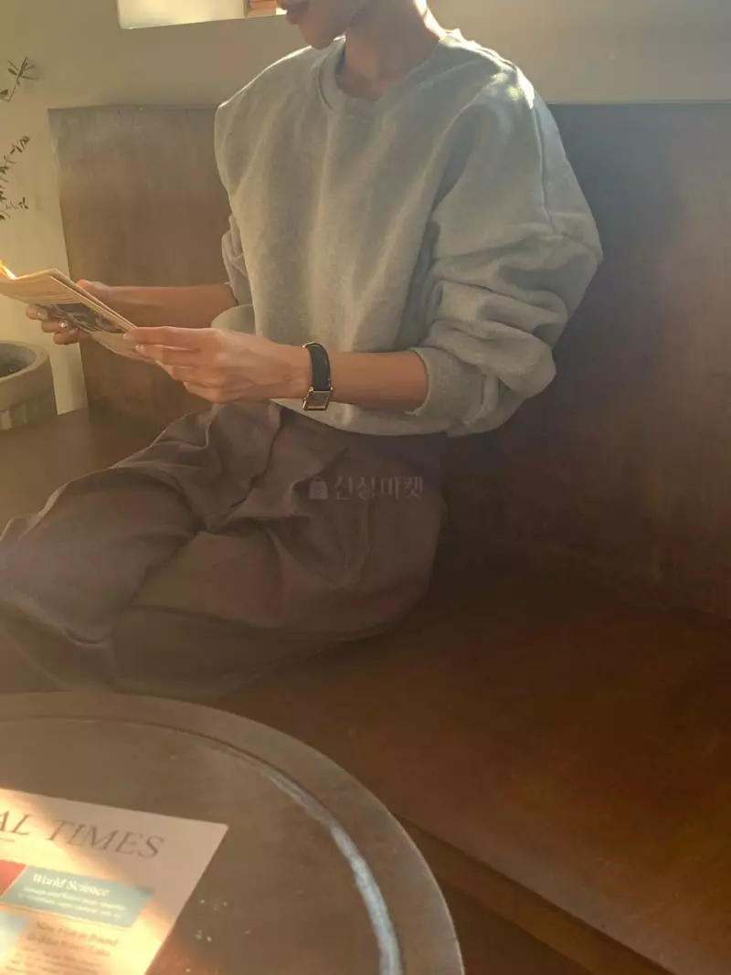 Neuf Nine - Korean Women Fashion - #womensfashion - Fleece Sweatshirt - 2