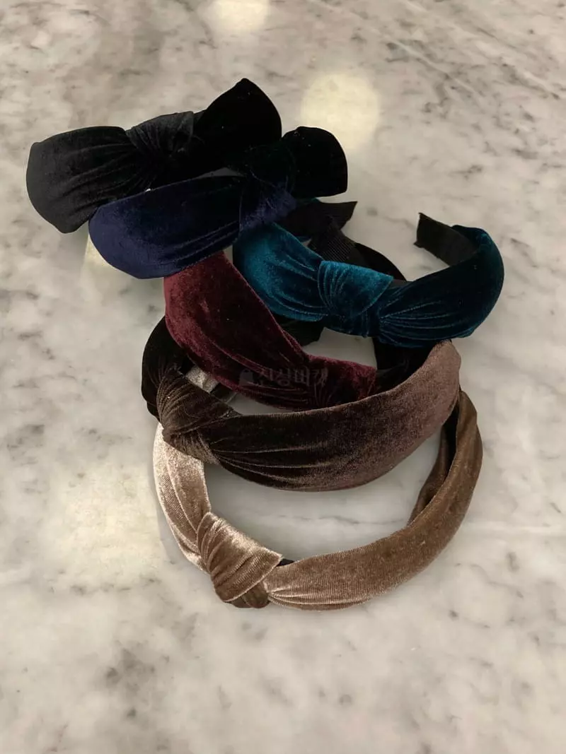 Nouveau - Korean Women Fashion - #momslook - Twist Velvet Hairband - 3