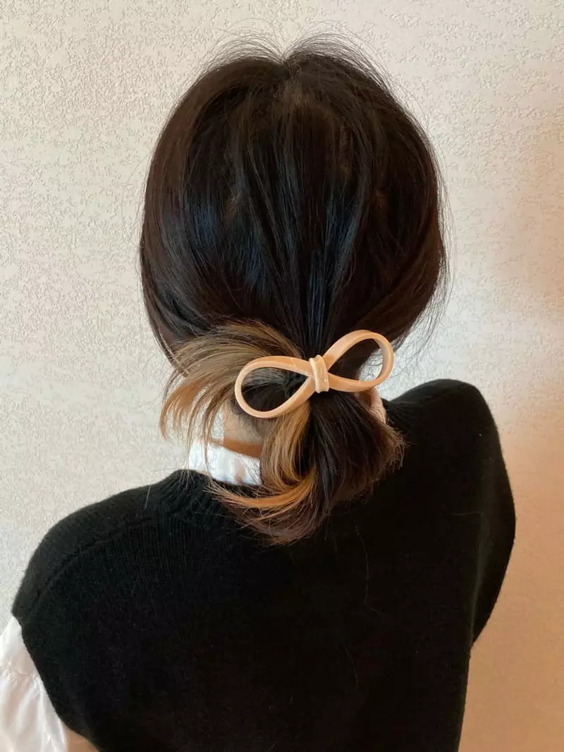 Nouveau - Korean Women Fashion - #restrostyle - Eight Ribbon Hairring
