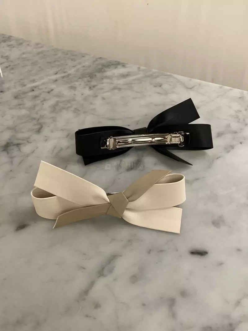 Nouveau - Korean Women Fashion - #shopsmall - Amilla Leather Ribbon Hairpin