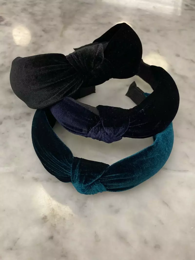 Nouveau - Korean Women Fashion - #vintageinspired - Twist Velvet Hairband - 5