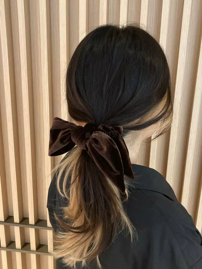 Nouveau - Korean Women Fashion - #womensfashion - Velvet Ribbon Hairband - 3