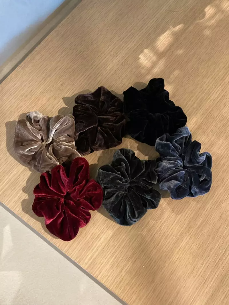 Nouveau - Korean Women Fashion - #womensfashion - Velvet Hairband