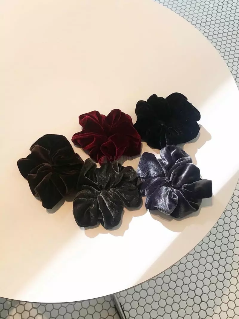 Nouveau - Korean Women Fashion - #womensfashion - Velvet Hairband - 3
