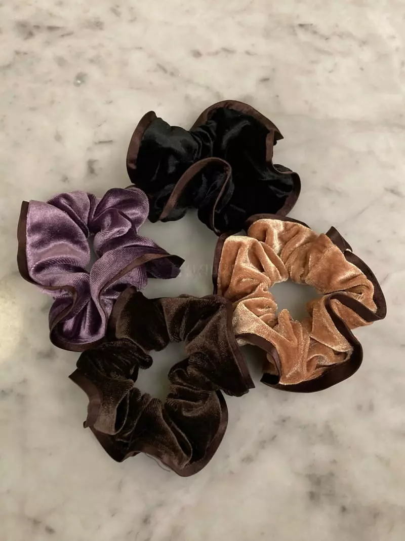 Nouveau - Korean Women Fashion - #womensfashion - Two Tone Velvet Hairband
