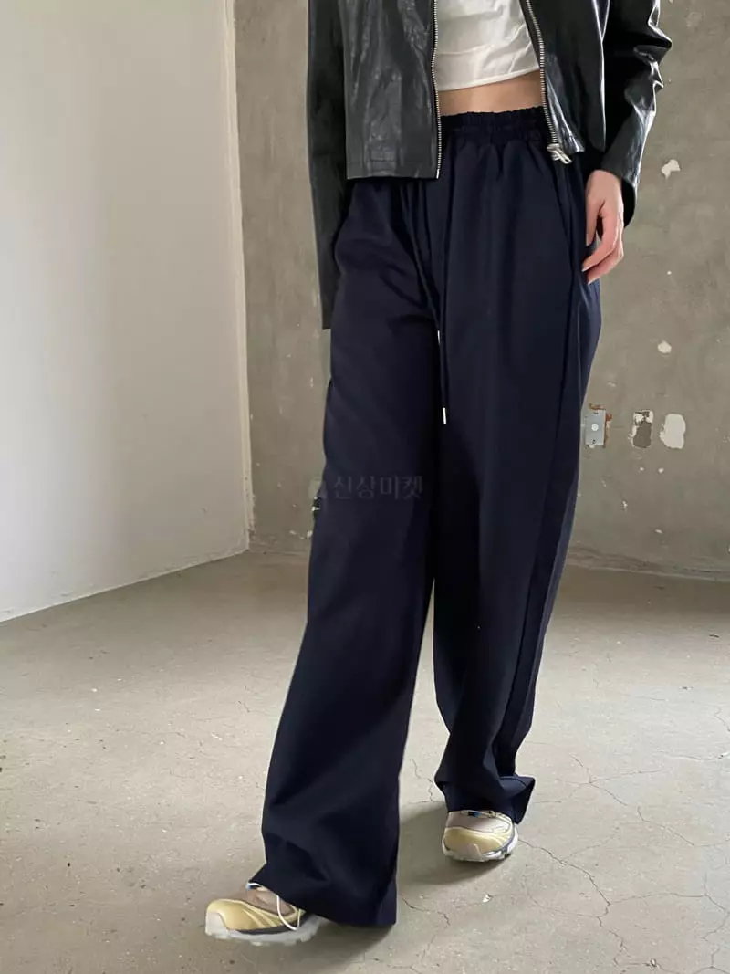 Nyunyu Wear - Korean Women Fashion - #momslook - Banding Pants - 3