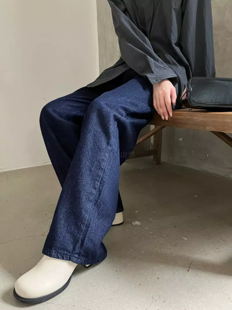 Nyunyu Wear - Korean Women Fashion - #momslook - Knic Jeans - 3
