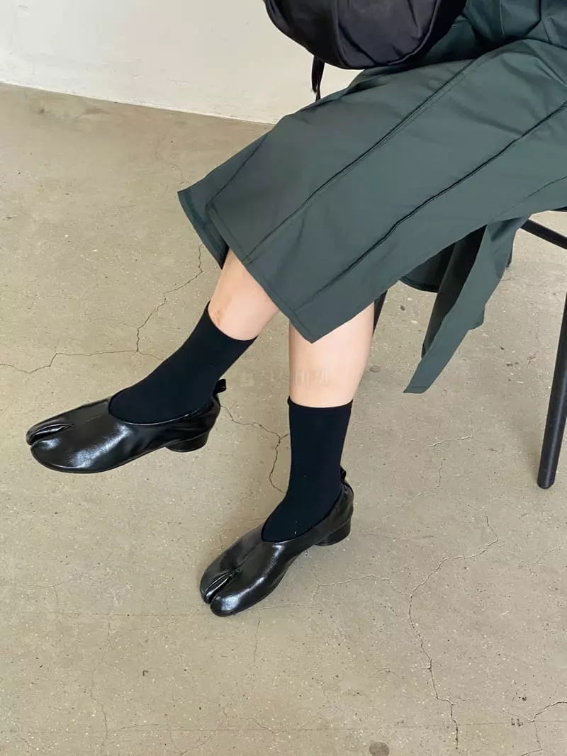 Nyunyu Wear - Korean Women Fashion - #momslook - Tabi Shoes - 7