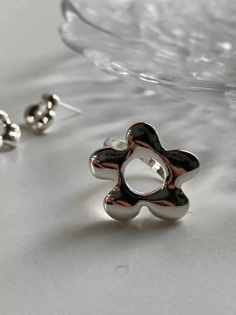 Nyunyu Wear - Korean Women Fashion - #momslook - Dow Ring - 2