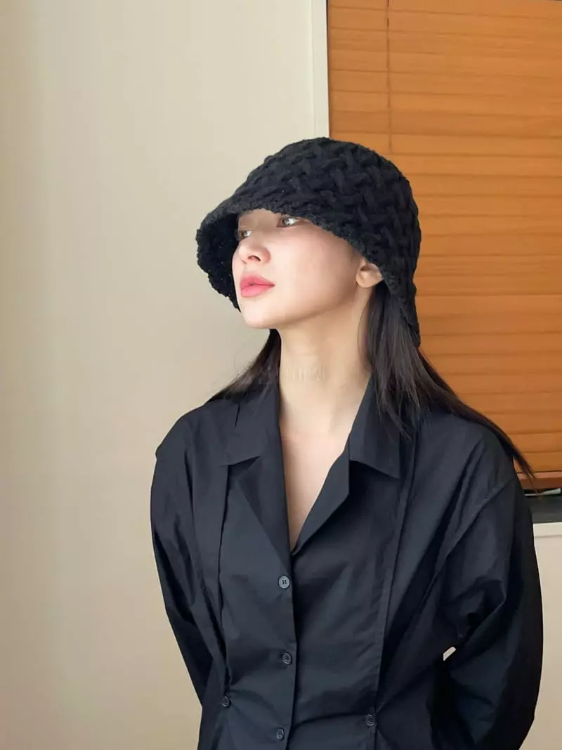 Nyunyu Wear - Korean Women Fashion - #romanticstyle - Poodle Knit Hat - 5