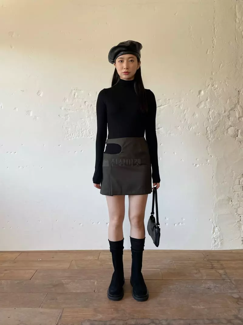 Nyunyu Wear - Korean Women Fashion - #womensfashion - Curve Skirt