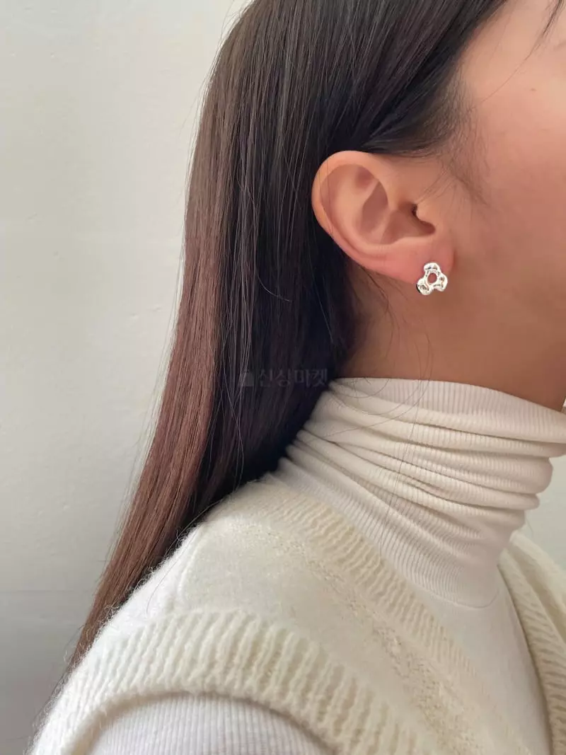 Nyunyu Wear - Korean Women Fashion - #womensfashion - Dow War Earring - 2