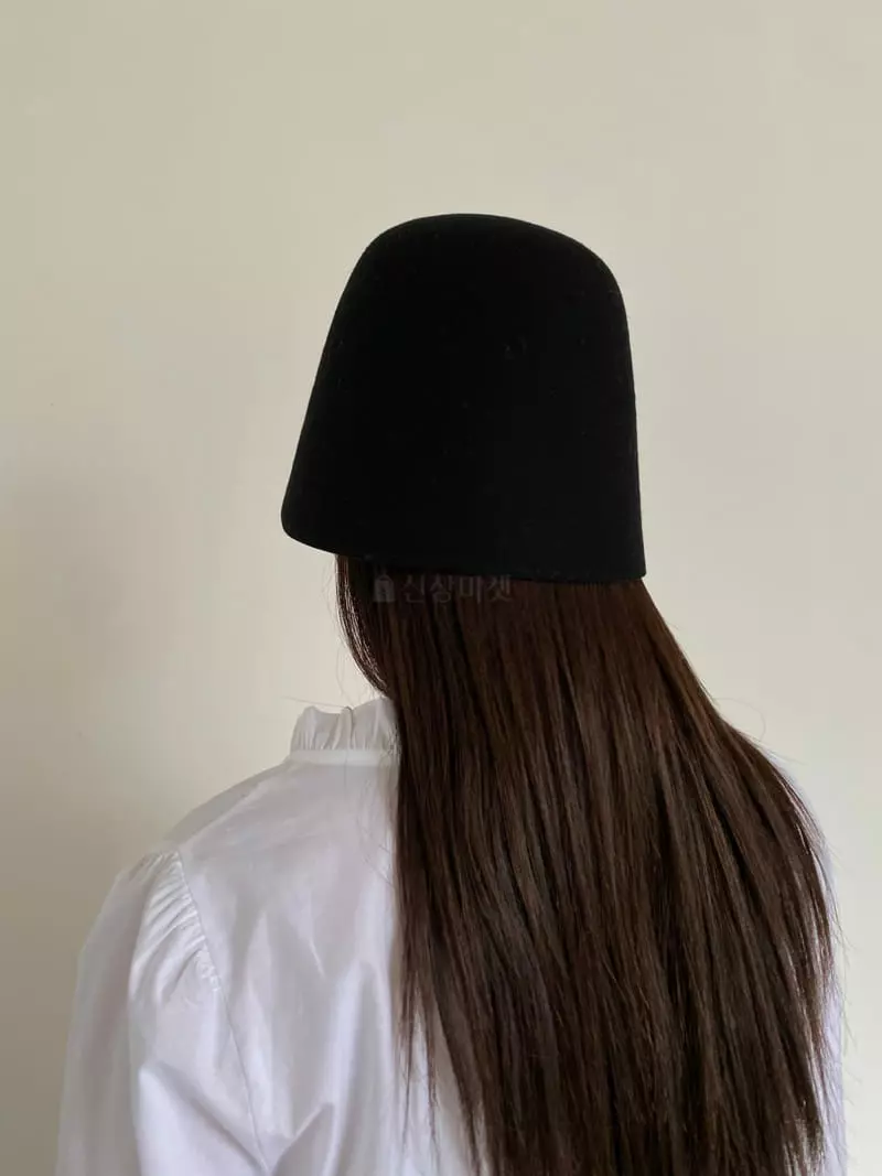 Nyunyu Wear - Korean Women Fashion - #womensfashion - Belt Hat - 11