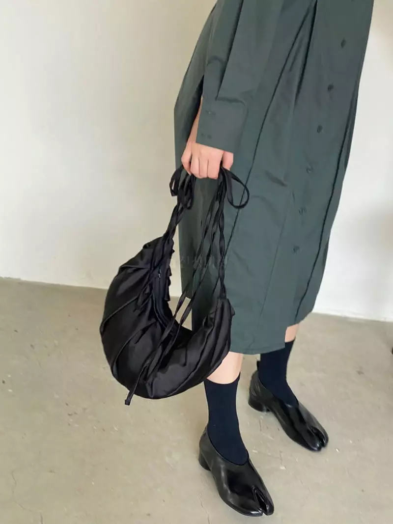 Nyunyu Wear - Korean Women Fashion - #womensfashion - Glossy Bag - 11