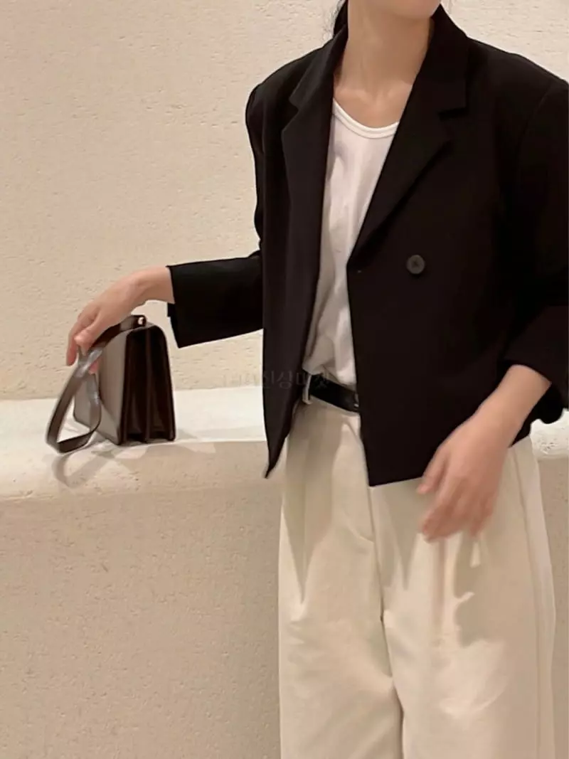 Odor - Korean Women Fashion - #womensfashion - Butter Crop Jacket - 4