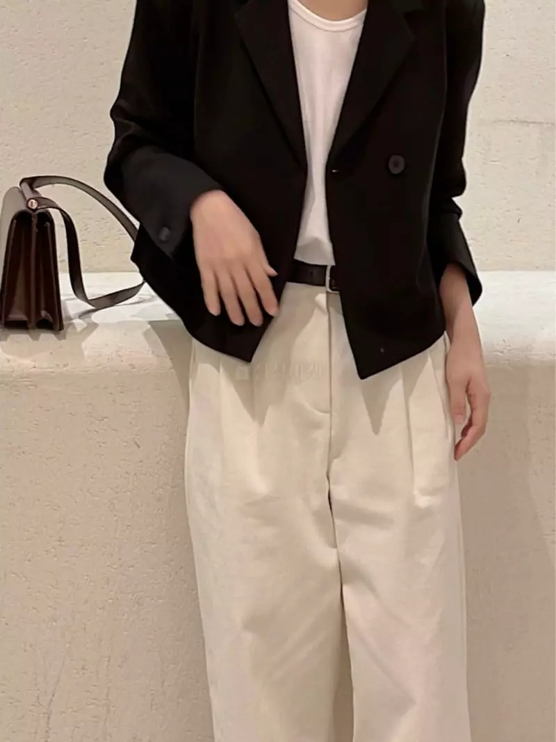 Odor - Korean Women Fashion - #momslook - Butter Crop Jacket - 6
