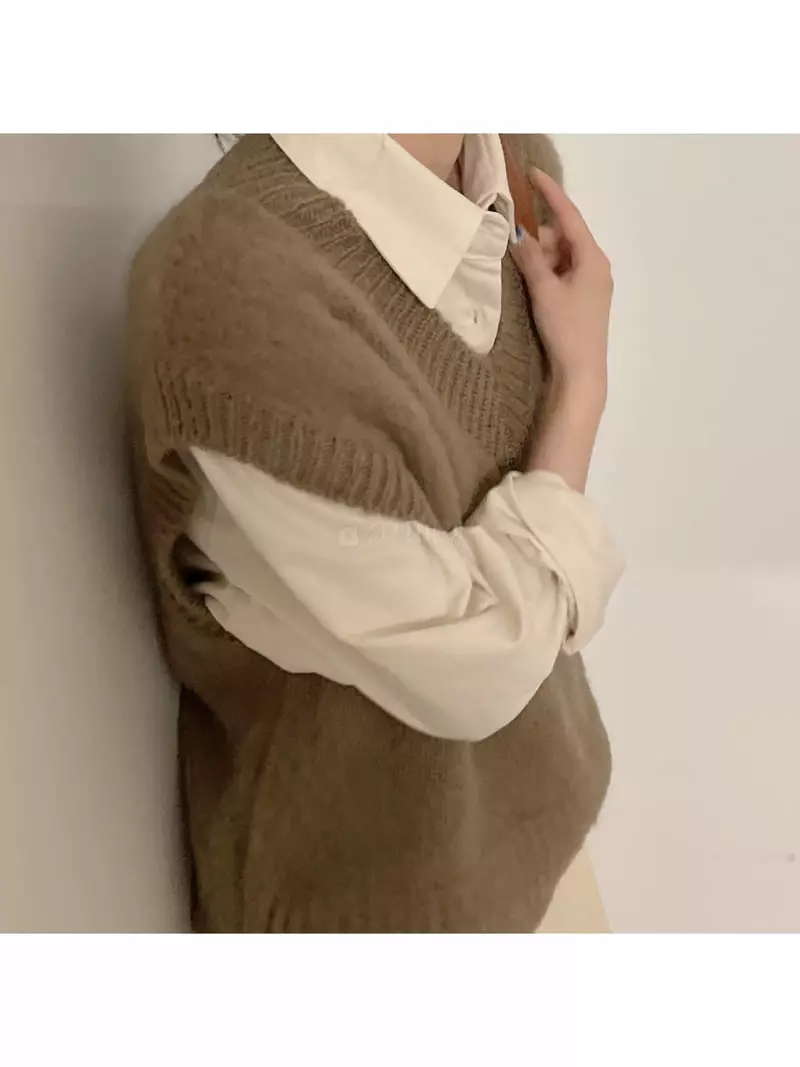 Odor - Korean Women Fashion - #momslook - Latte Knit Vest - 5