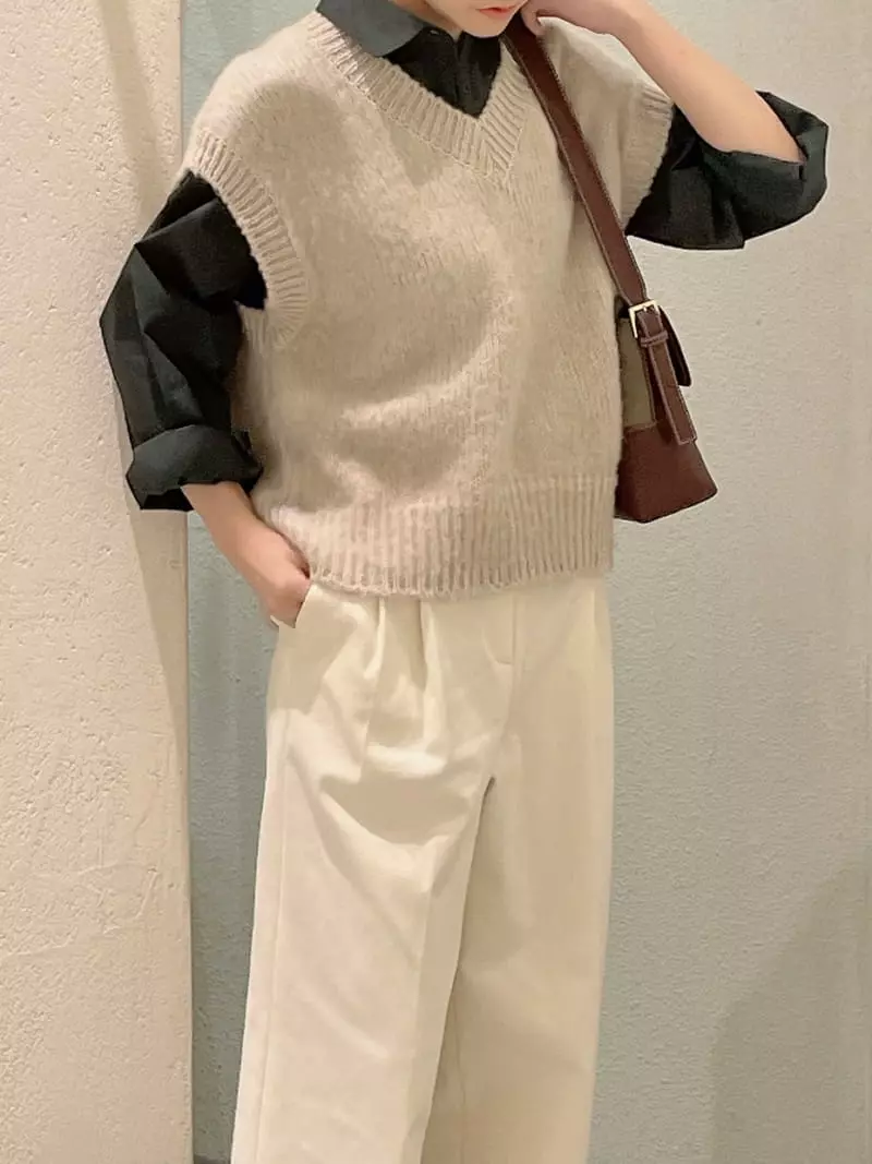 Odor - Korean Women Fashion - #womensfashion - Latte Knit Vest - 6
