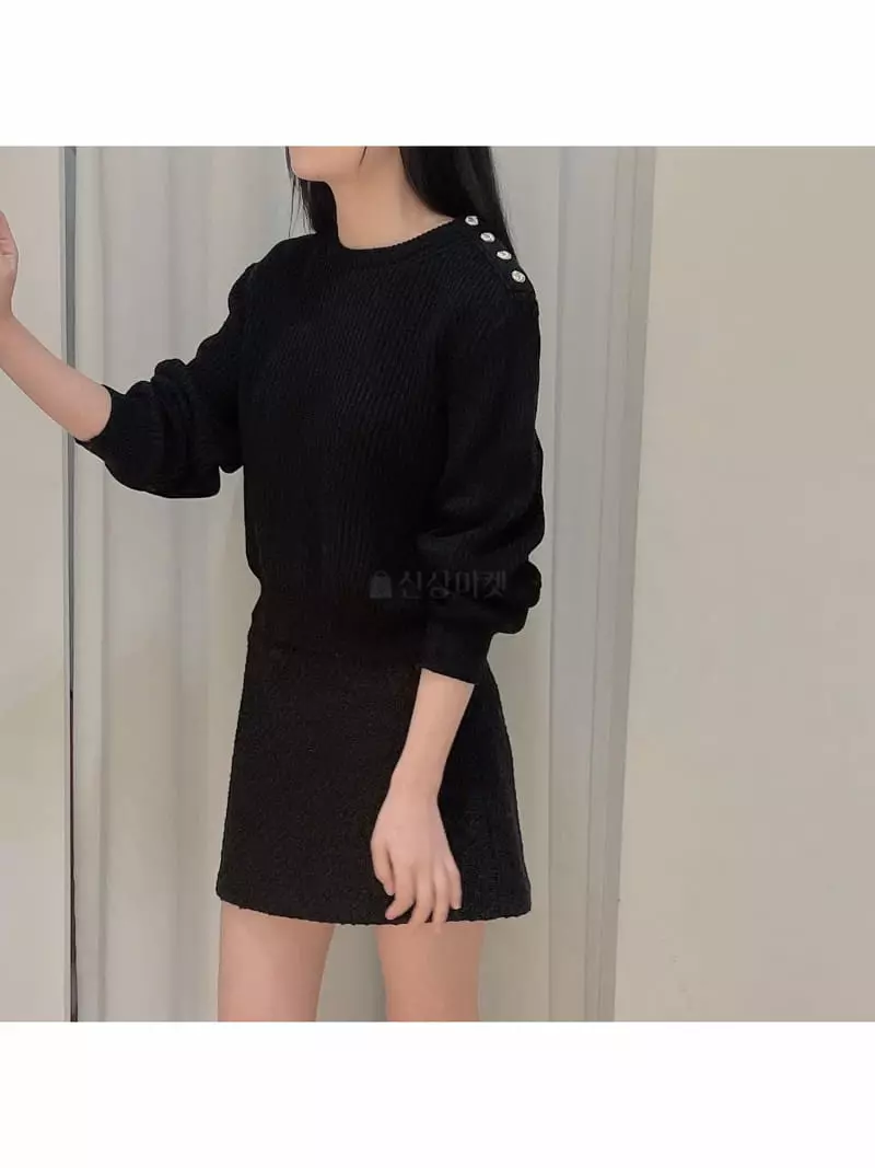 Odor - Korean Women Fashion - #womensfashion - Gold Button Knit Tee - 5