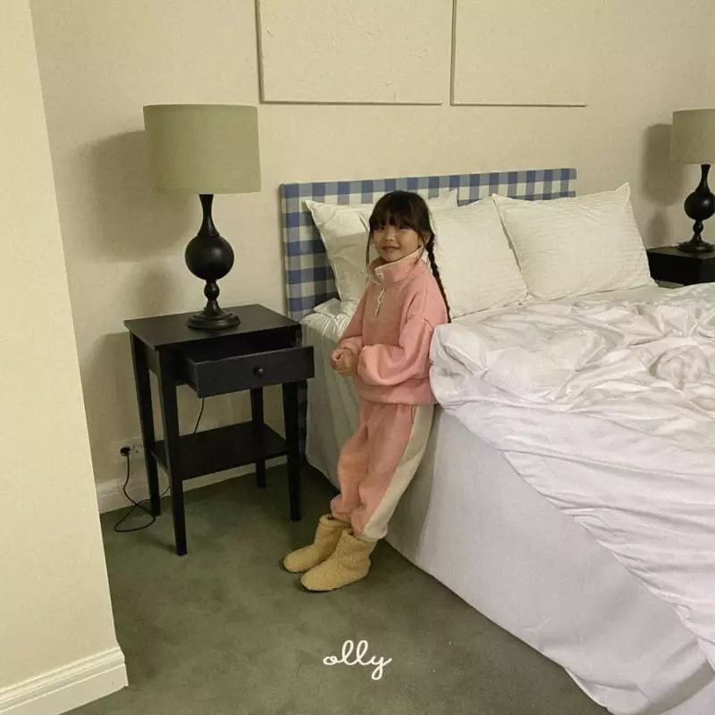 Ollymarket - Korean Children Fashion - #kidsshorts - Half Zip-up Sweatshirt with Mom - 4