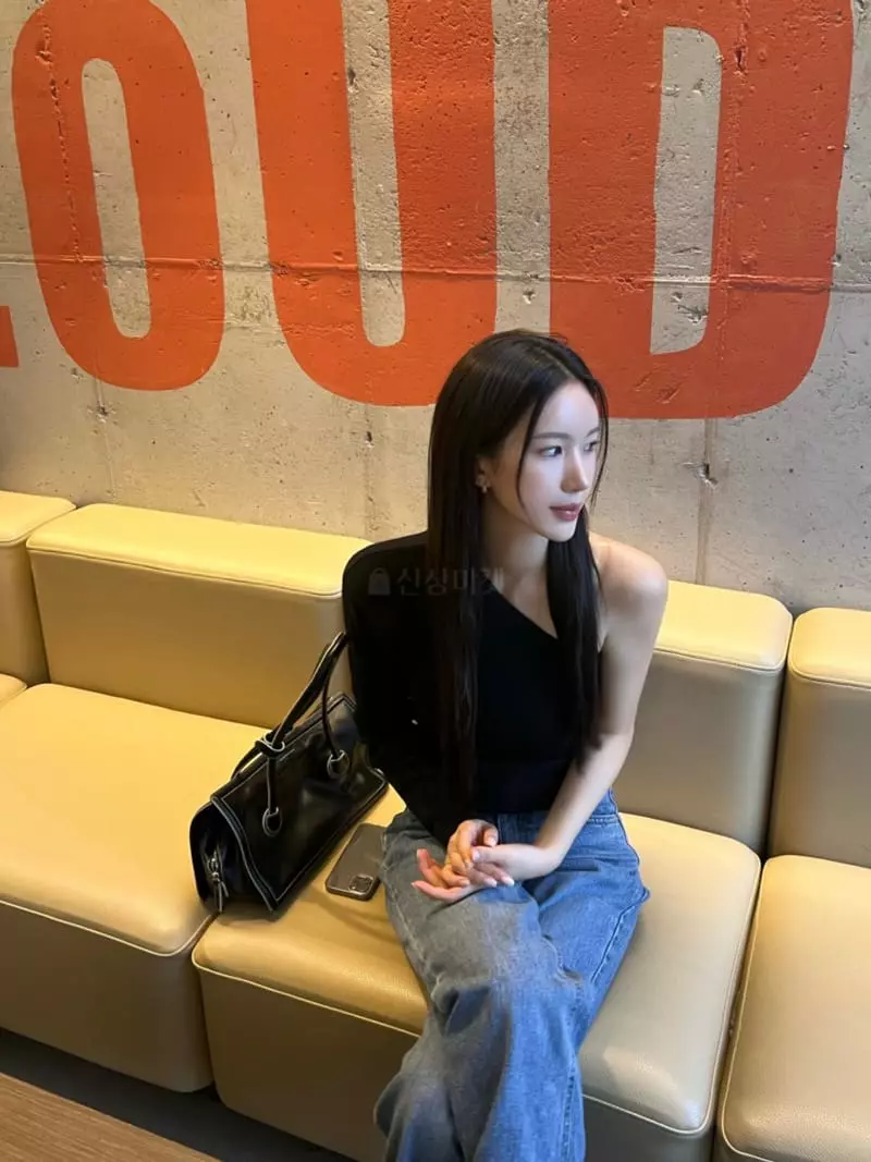 Oneway - Korean Women Fashion - #momslook - Cosha Off Shoulder Knit Tee - 9