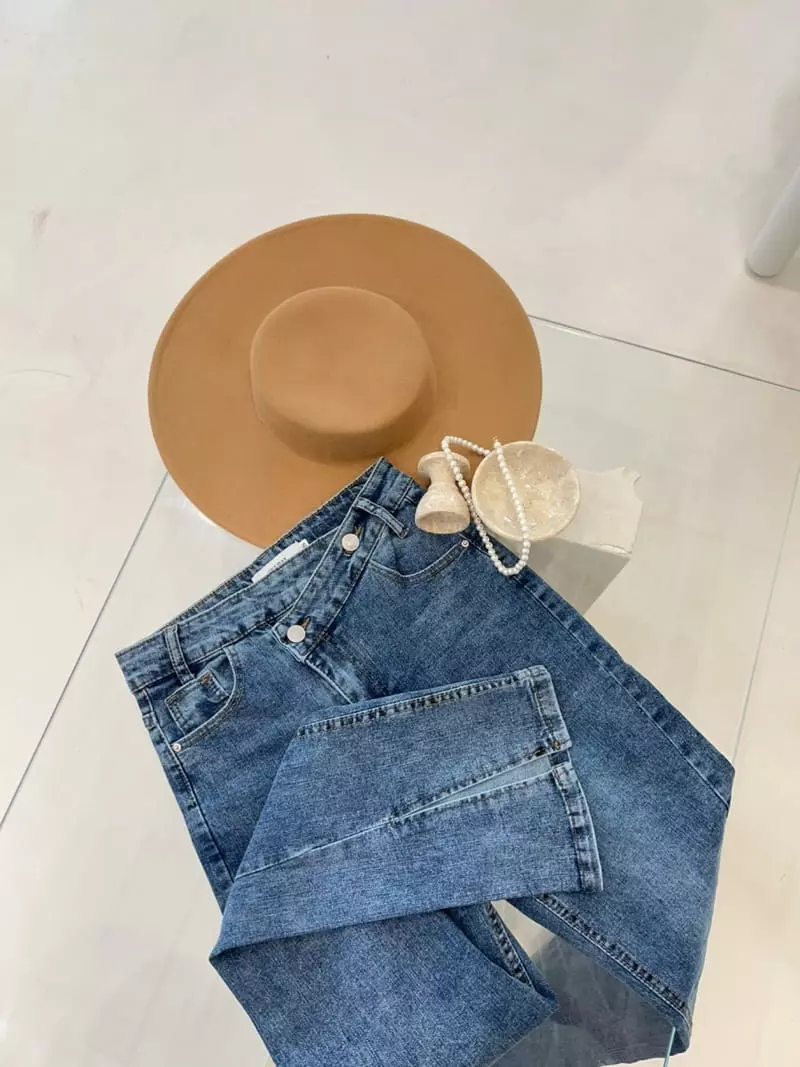 Oneway - Korean Women Fashion - #momslook - Sasun Slit Jeans - 4
