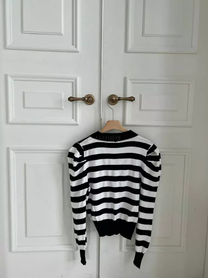 Oneway - Korean Women Fashion - #momslook - Stripes Puff Knit Tee - 7
