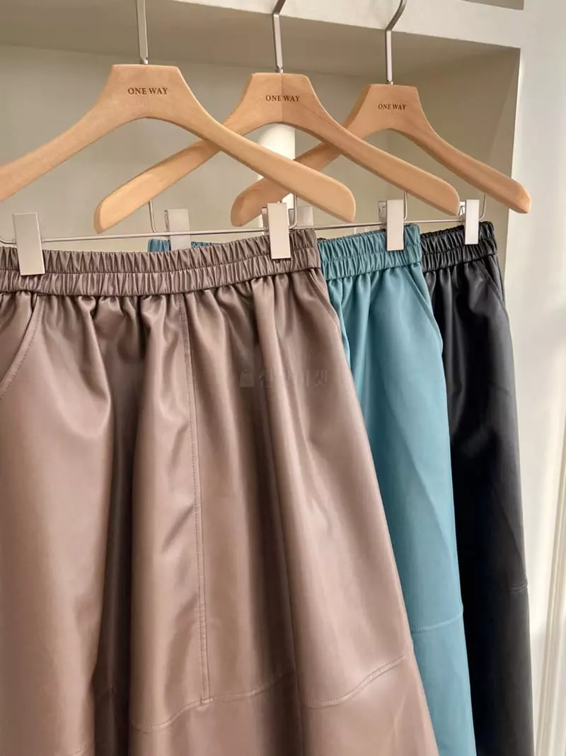 Oneway - Korean Women Fashion - #momslook - Leather Skirt - 8