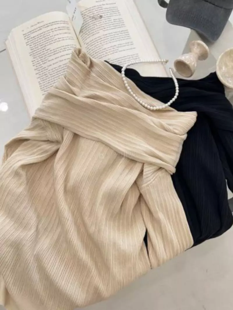 Oneway - Korean Women Fashion - #pursuepretty - Yuroi Knit Tee - 12