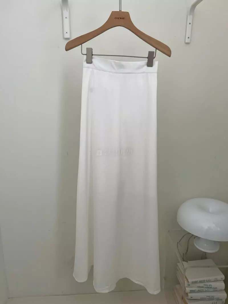 Oneway - Korean Women Fashion - #vintagekidsstyle - Shatin Skirt - 9