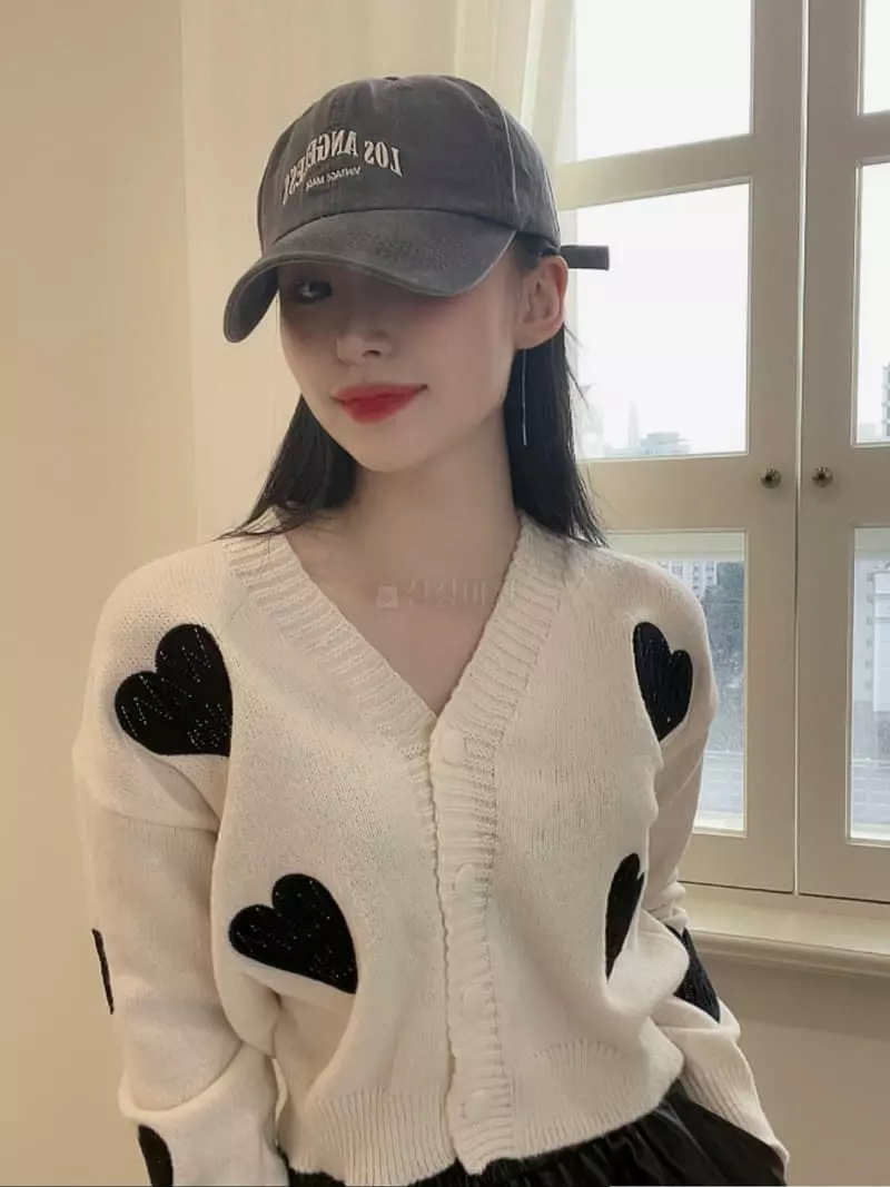 Oneway - Korean Women Fashion - #womensfashion - Heart Cardigan - 6