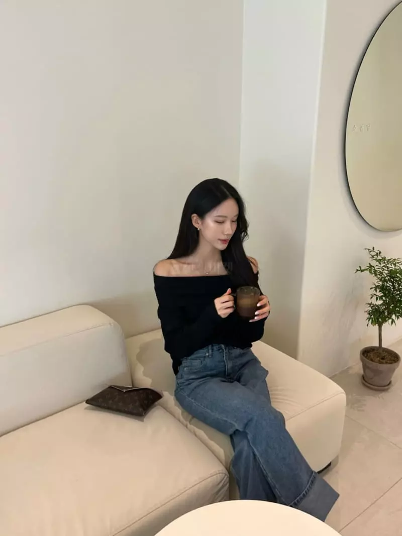 Oneway - Korean Women Fashion - #womensfashion - Yuroi Knit Tee