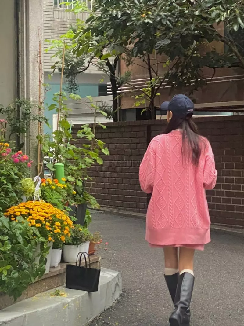 Ouppt - Korean Women Fashion - #momslook - Cock Cardigan