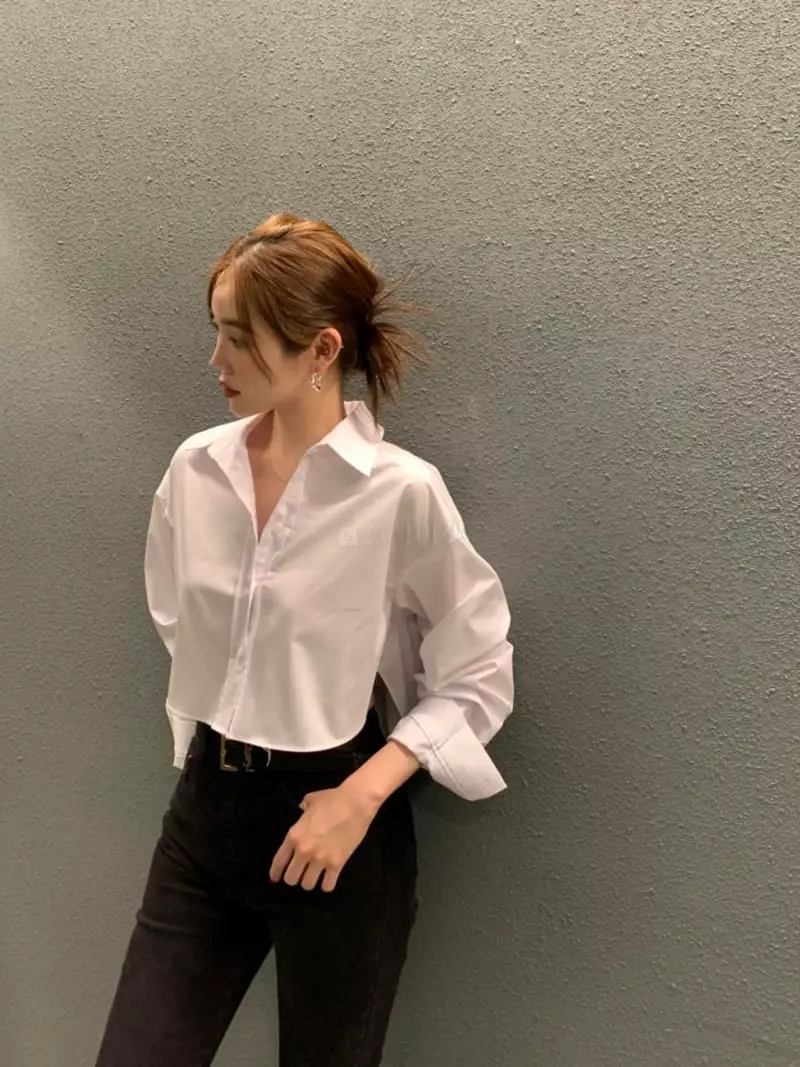 Ouppt - Korean Women Fashion - #restrostyle - Crop Shirt - 9