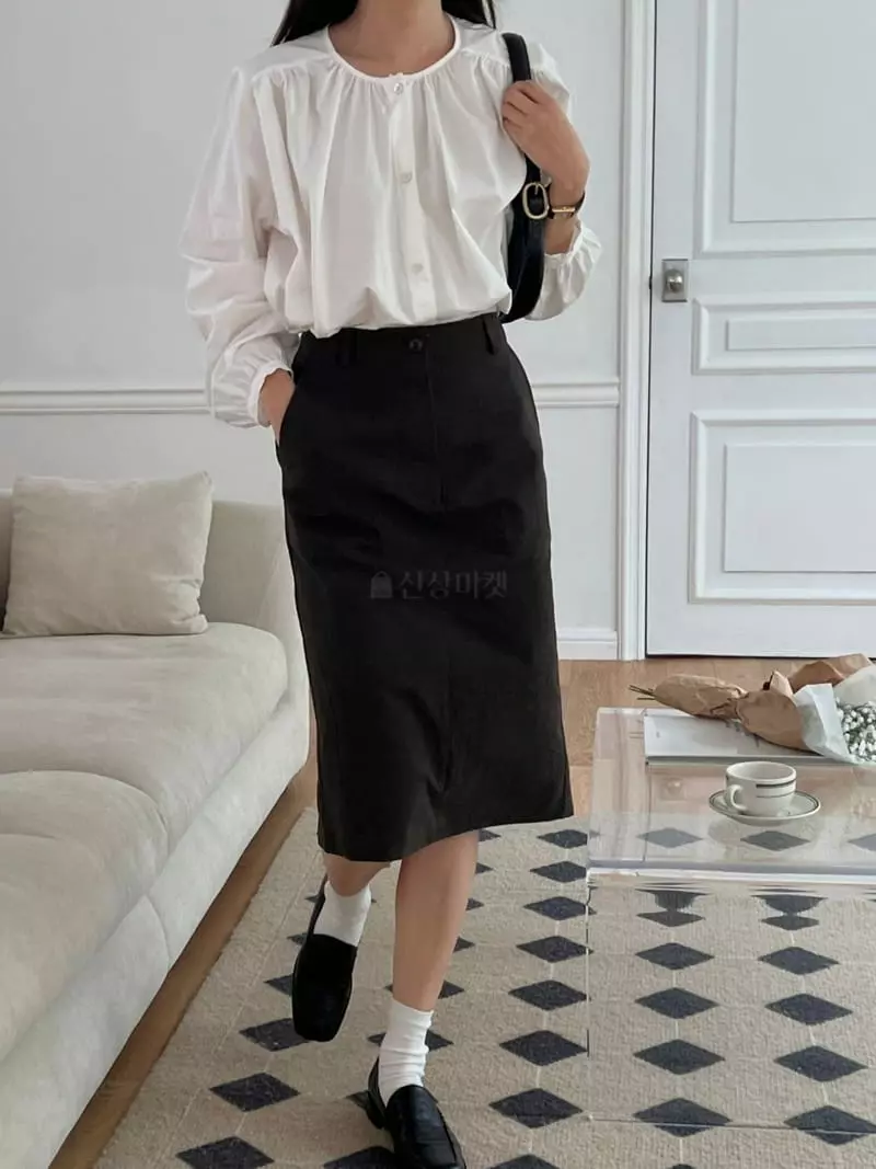 Outrene - Korean Women Fashion - #momslook - Cotton Shirring Blouse - 5