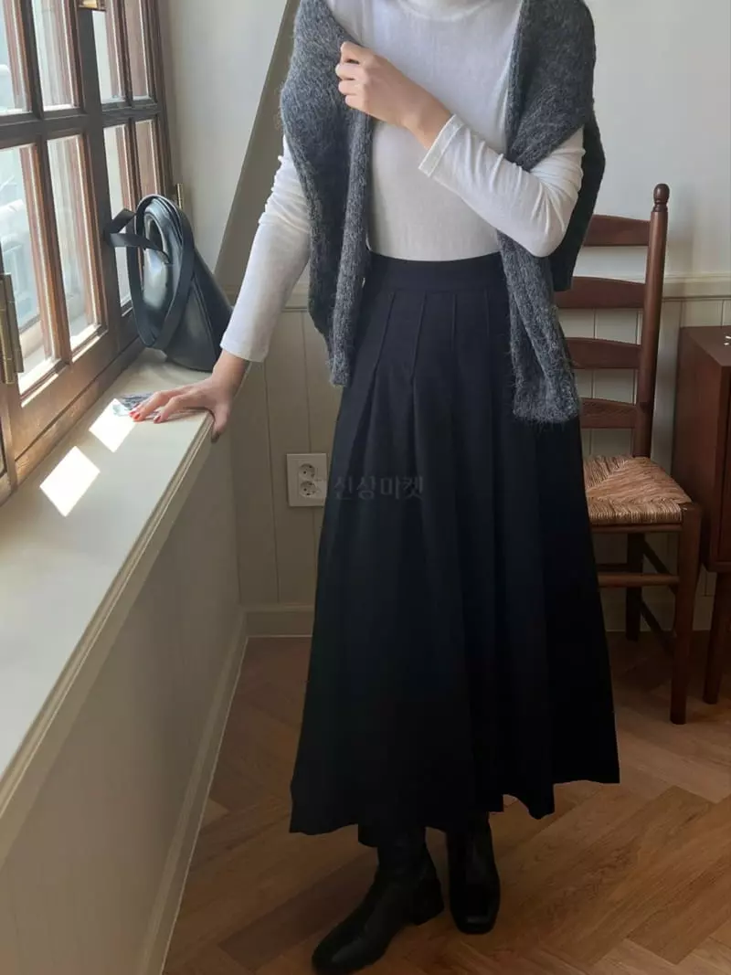 Outrene - Korean Women Fashion - #momslook - Pleats Skirt