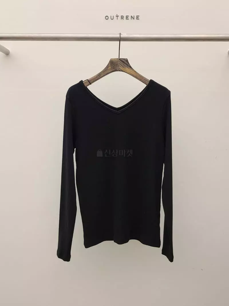 Outrene - Korean Women Fashion - #momslook - Yang V Neck Tee - 11