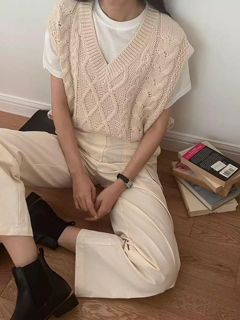 Outrene - Korean Women Fashion - #momslook - Twist Vest - 2