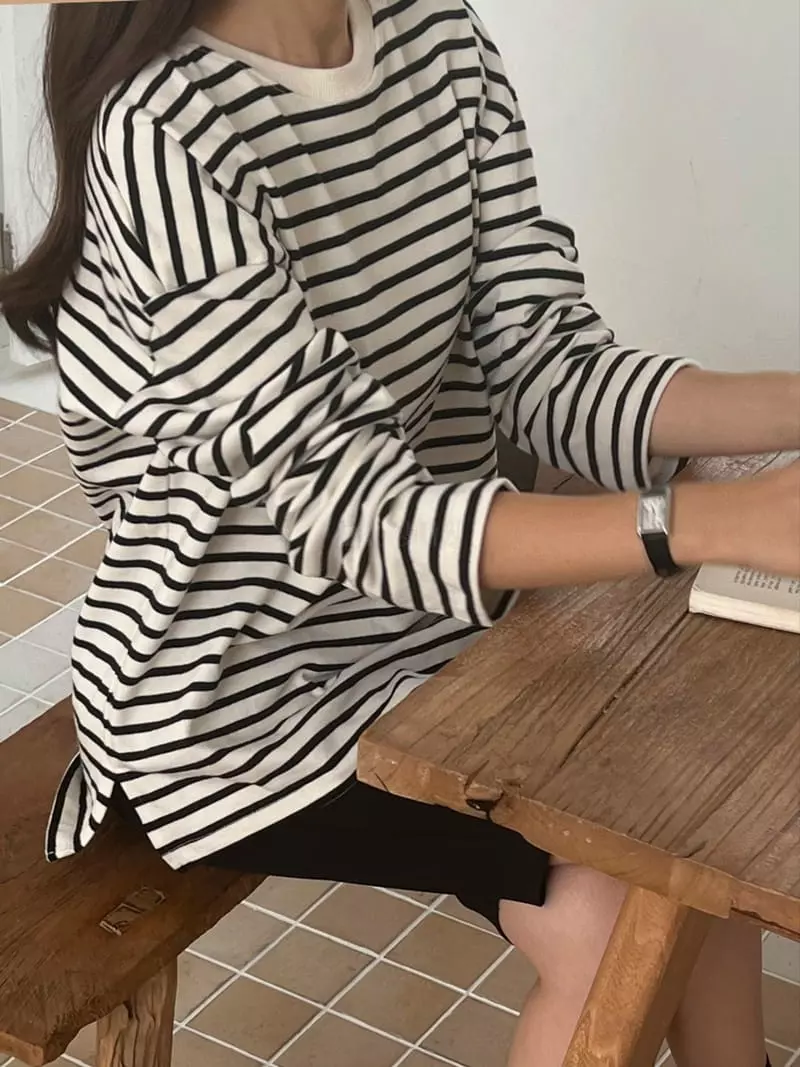 Outrene - Korean Women Fashion - #womensfashion - Stripes Slit Tee - 6