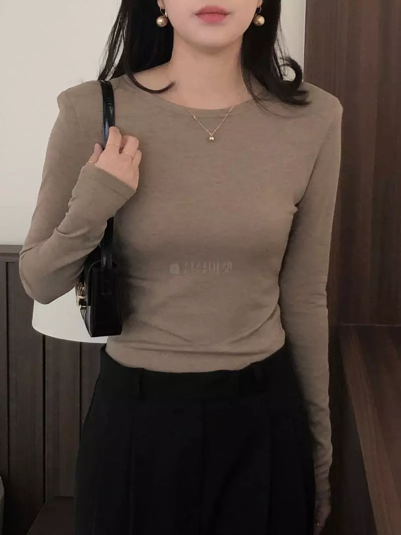 Overclassic - Korean Women Fashion - #momslook - Pad Wool Tee - 9