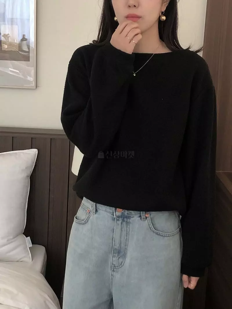 Overclassic - Korean Women Fashion - #momslook - Cozy Sweatshirt - 6