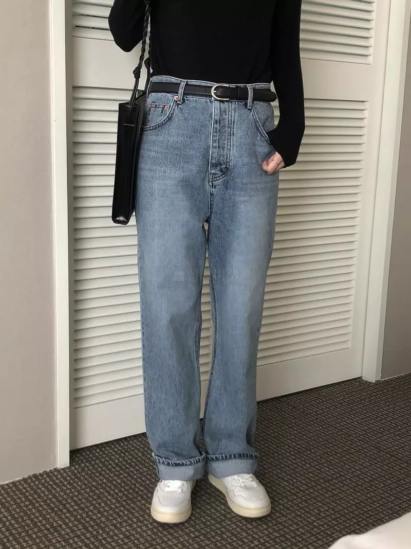 Overclassic - Korean Women Fashion - #momslook - Meg Vintahe Jeans - 5