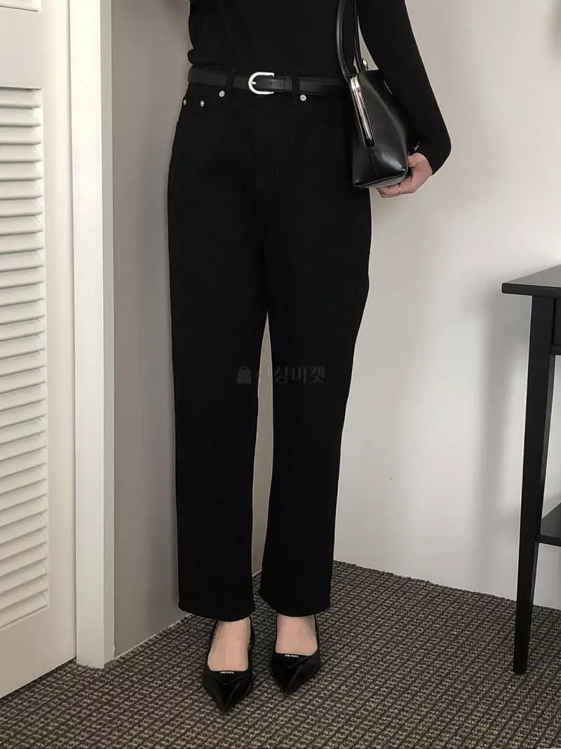 Overclassic - Korean Women Fashion - #womensfashion - Mue Black Jeans - 6