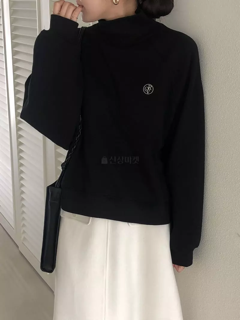 Overclassic - Korean Women Fashion - #womensfashion - Raglan Sweatshirt - 6