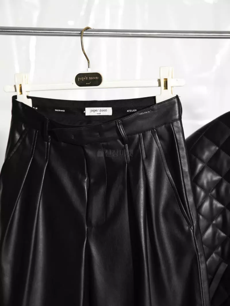 Paper Moon - Korean Women Fashion - #momslook - Leather Shorts - 2