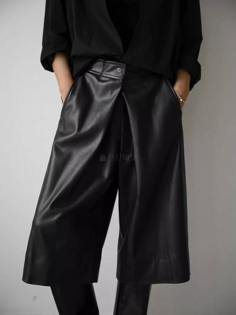 Paper Moon - Korean Women Fashion - #vintagekidsstyle - Two Way Detail Shorts